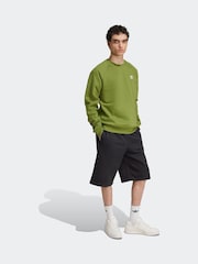 adidas Originals Green Trefoil Essentials Crew Sweatshirt - Image 3 of 6