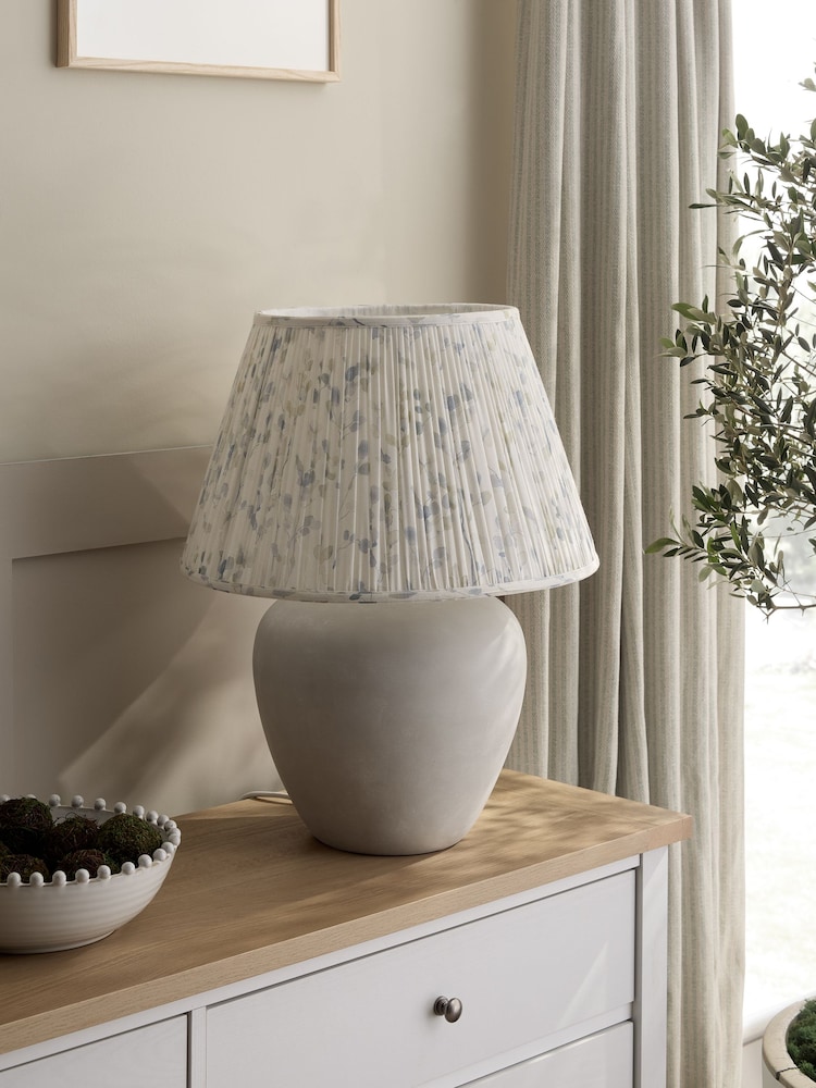 White & Blue Floral Pleated Lamp Shade - Image 2 of 5