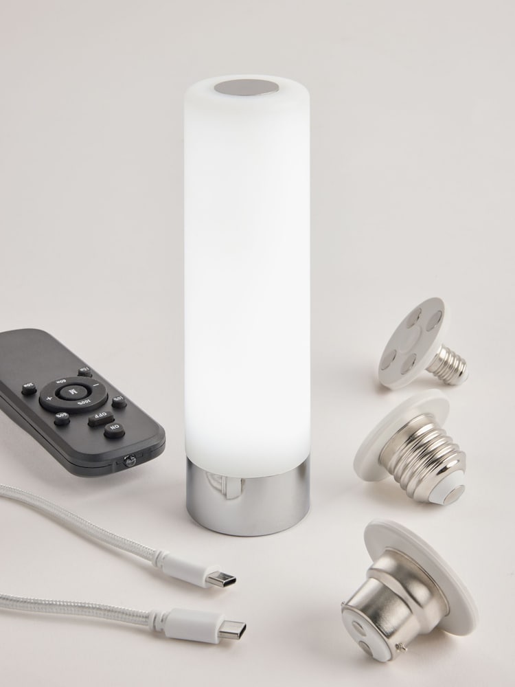 2W Rechargeable Light Bulb - Image 2 of 6