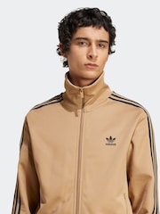 بني - رداء علوي رياضي Adicolor Classics Beckenbauer من adidas Originals - صورة 4 من 5