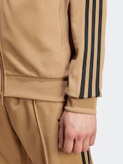 بني - رداء علوي رياضي Adicolor Classics Beckenbauer من adidas Originals - صورة 5 من 5