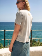 Light Grey Sun Scene Embroidered Applique Front Graphic Print Short Sleeve T-Shirt - Image 5 of 9