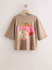 Toupeira - Camiseta com estampa gráfica e gola redonda, estilo fazenda de abóboras outonais, manga curta e cotovelo - Imagem 6 de 8