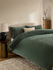 Dark Green Teddy Fleece Duvet Cover and Pillowcase Set - Image 3 of 5