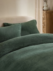 Dark Green Teddy Fleece Duvet Cover and Pillowcase Set - Image 4 of 5