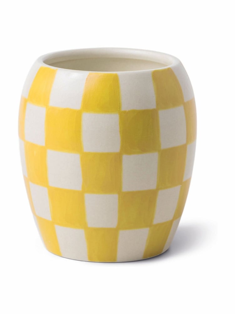 Paddywax Checkmate Golden Checkered Porcelain Candle 311g - Image 3 of 3 Paddywax Checkmate Golden Checkered Porcelain Candle 311g - Image 3 of 3