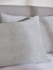 Set of 2 Silver Grey Teddy Fleece Pillowcases - Image 2 of 2