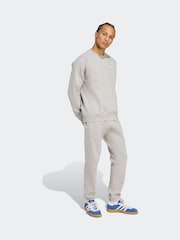 adidas Originals Grey Trefoil Essentials Crew Sweatshirt - Image 3 of 6