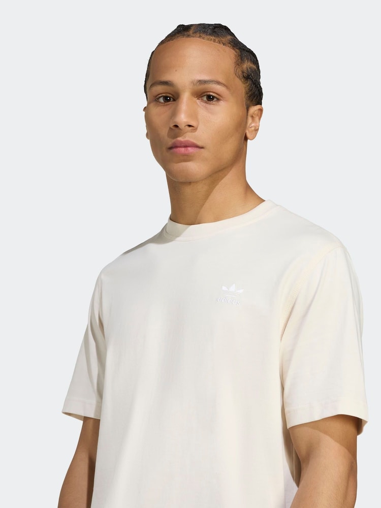 adidas Originals White Trefoil Essentials T-Shirt - Image 4 of 6