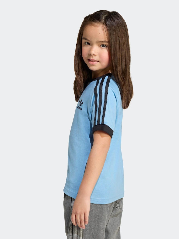 adidas Originals Blue Adicolor Trefoil Little Kids T-Shirt - Image 2 of 6 adidas Originals Blue Adicolor Trefoil Little Kids T-Shirt - Image 2 of 6