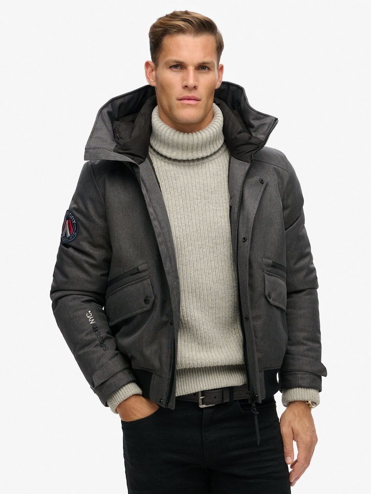 Superdry – Gepolsterte Bomberjacke „City“ aus Tweed - Bild 1 von 4 Superdry – Gepolsterte Bomberjacke „City“ aus Tweed - Bild 1 von 4