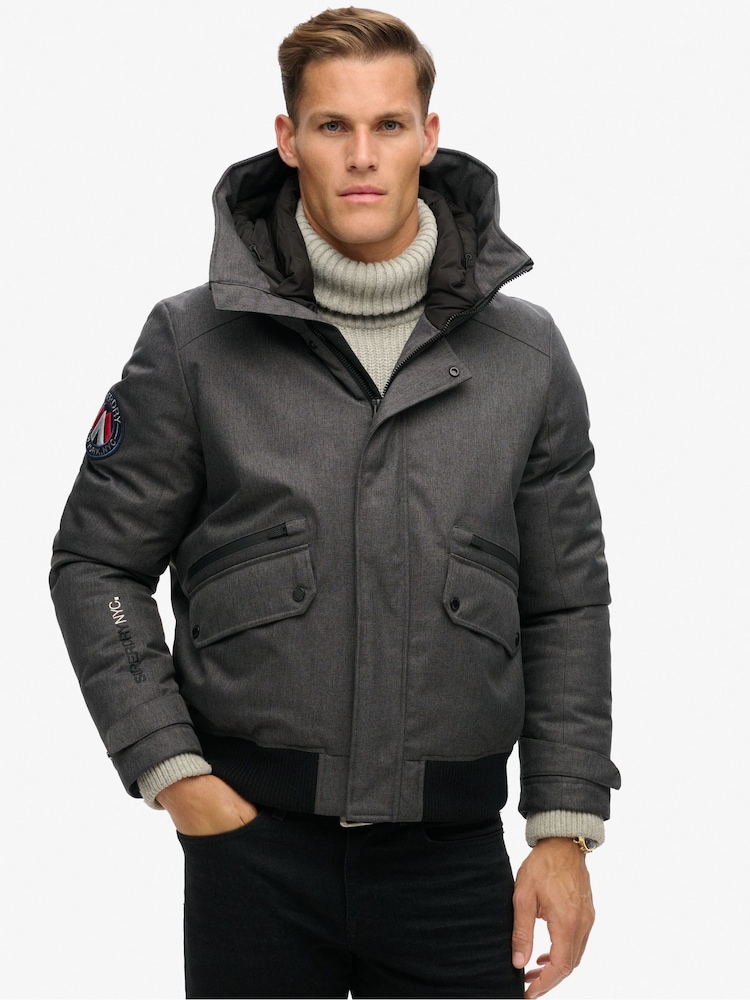 Superdry – Gepolsterte Bomberjacke „City“ aus Tweed - Bild 2 von 4