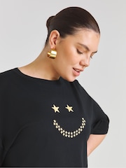 Simply Be Black/Red 2 Pack of Graphic Tees - Image 3 of 5
