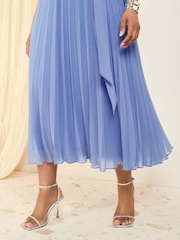 Hellblau - Friends Like These Angel Sleeve Chiffon Pleat Midi Dress - Bild 4 von 5