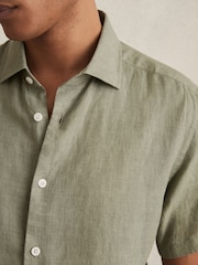 Reiss Thyme Green Holiday Linen Short-Sleeve Shirt - Image 5 of 7