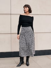 Mint Velvet Black Spot Print Maxi Skirt - Image 5 of 7