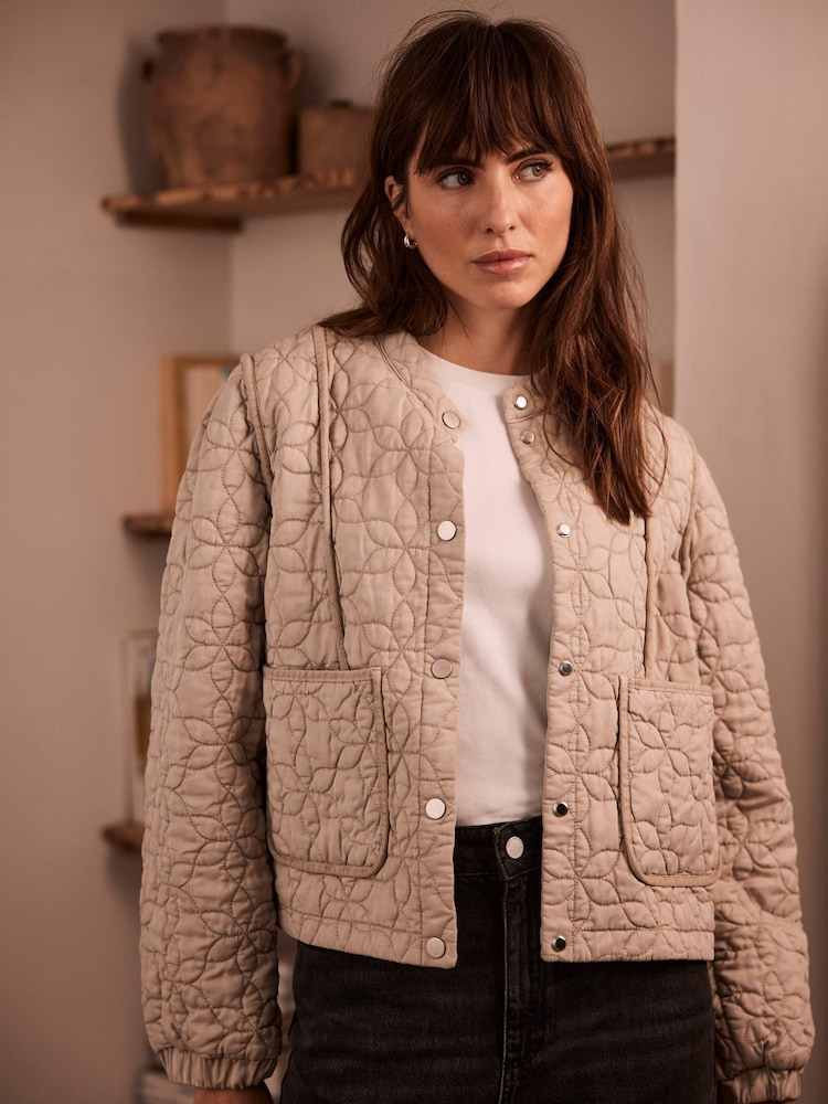 Mint Velvet Grey Washed Quilted Jacket - Image 4 of 7