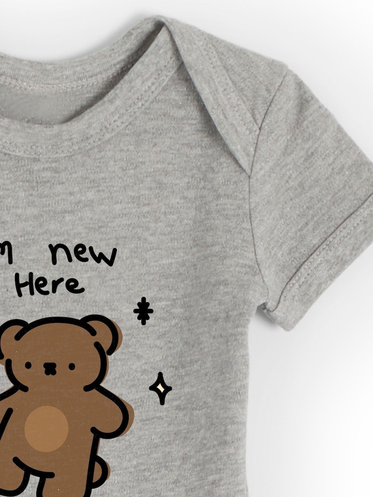 Personalised 'I'm New Here' Short Sleeve 100% Cotton Bodysuit by Dollymix - Image 3 of 4