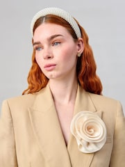 Aela Flower Hair Clip and Brooch - Image 5 of 5