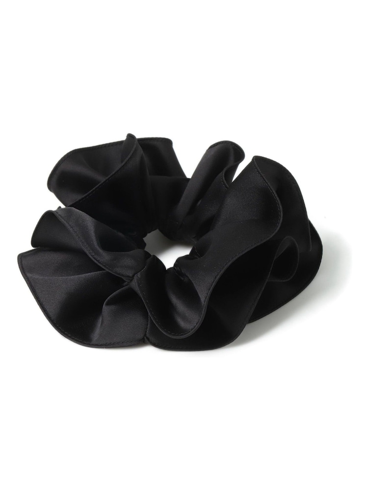 Aela Black Satin Ruched Scrunchies - Bild 2 von 3