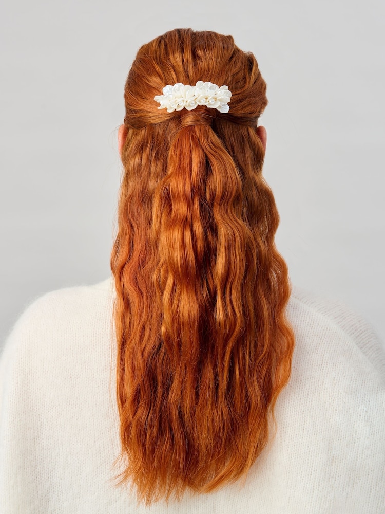 Aela Cream Flower Pearl Hair Barrette Clip - Image 4 of 4 Aela Cream Flower Pearl Hair Barrette Clip - Image 4 of 4