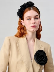 Aela Flower Hair Clip and Brooch - Image 4 of 4