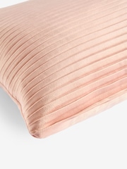 Pink 40 x 59cm Velvet Pleat Cushion - Image 3 of 5