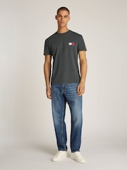 Tommy Jeans Black Regular Fit Badge 100% Cotton T-Shirt - Image 3 of 7