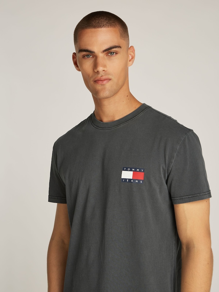 Tommy Jeans Black Regular Fit Badge 100% Cotton T-Shirt - Image 4 of 7