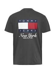 Tommy Jeans Black Regular Fit Badge 100% Cotton T-Shirt - Image 6 of 7