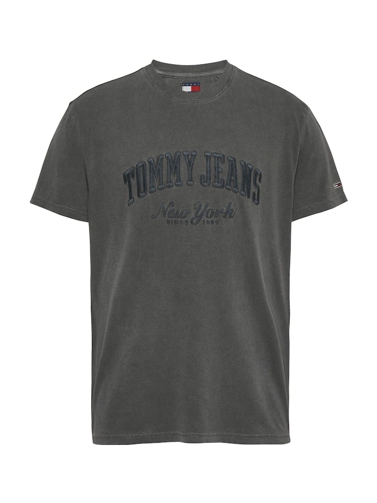 Tommy Jeans Black Vintage Varsity 100% Cotton T-Shirt - Image 5 of 7