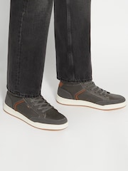 Gris - Zapatillas de deporte con detalle en el cuello Streets de Dune London - Imagen 1 de 6