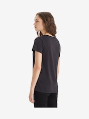 Negro - Levi's® Perfect V-Neck 100% Cotton T-Shirt - Imagen 2 de 4