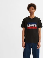 Schwarz - Levi's®, Sportswear-T-Shirt mit Grafik aus 100 % Baumwolle - Bild 1 von 8