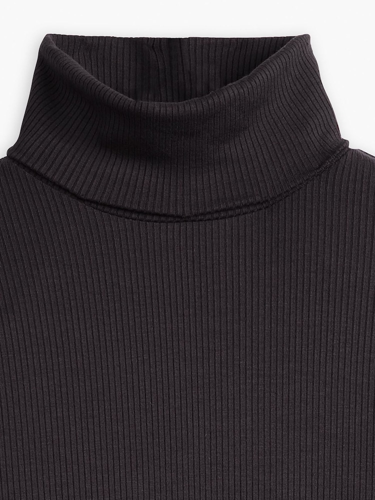 Levi's® Dreamy Turtleneck T-Shirt - Imagen 7 de 7