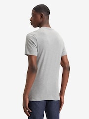 Levi's® White Slim Crewneck 100% Cotton T-Shirts 3 Pack - Image 3 of 4