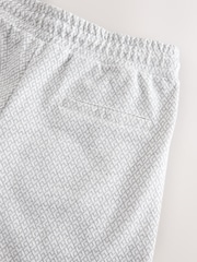 Light Grey Textured Geometric Pattern Jersey Shorts - Image 7 of 8