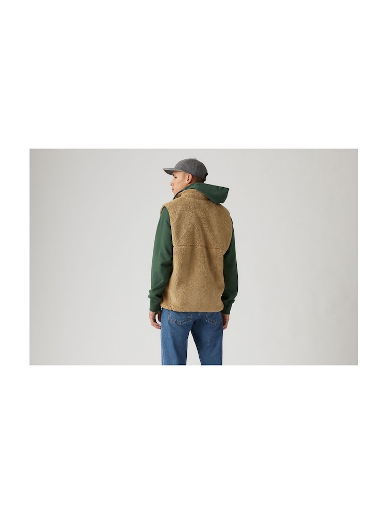 Levi's® Natural Summit Sherpa Vest - Image 2 of 6