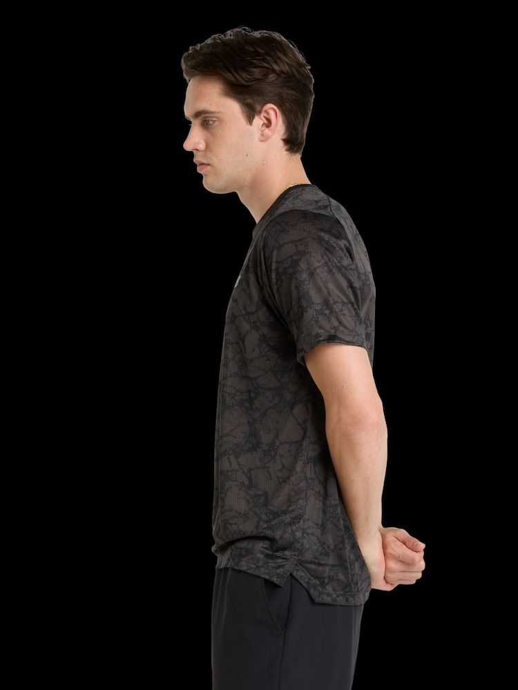 New Balance Black Mens Athletics Printed T-Shirt - Image 3 of 6