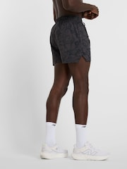 New Balance Black Mens RC Printed 5" Shorts - Image 4 of 6