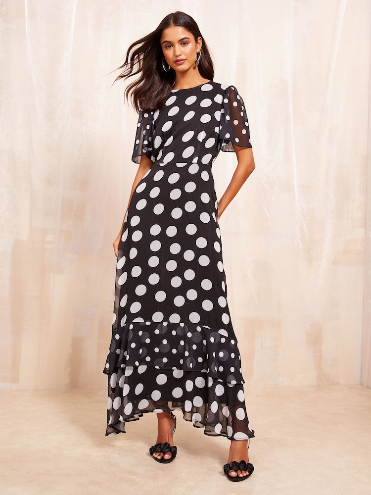 Friends Like These Black/White Petite Short Sleeve Chiffon Tiered Maxi Dress - Image 4 of 4
