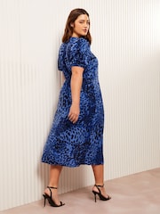 Friends Like These Blue Curve Leopard Print Ruched Puff Sleeve Front Split Midi Dress - Image 4 of 4