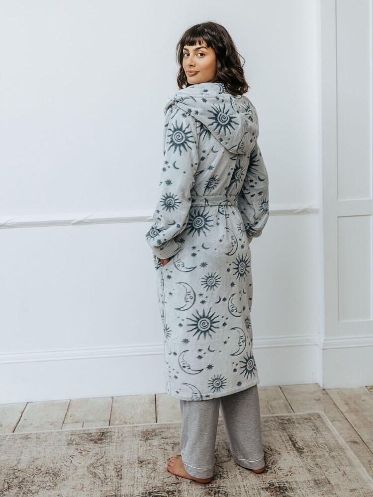 Chelsea Peers Blue Fleece Burnout Celestial Sky Dressing Gown - Image 5 of 5