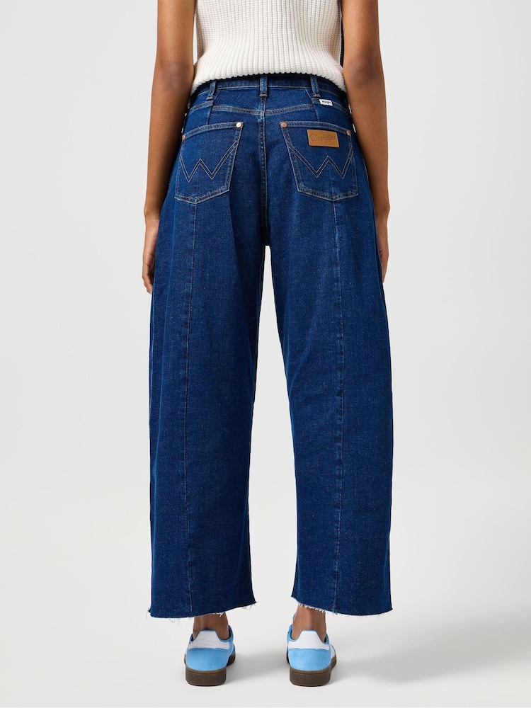 Denim Delight - Wrangler Cowboy Barrel Jeans - Image 5 of 8