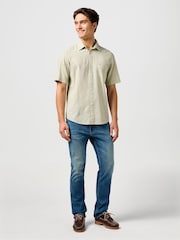 Wrangler Trail Tone Straight Fit Greensborough Jeans - Image 3 of 8