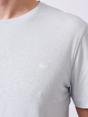 Blau - Aubin Hampton T-Shirt aus Baumwollleinen - Bild 4 von 5