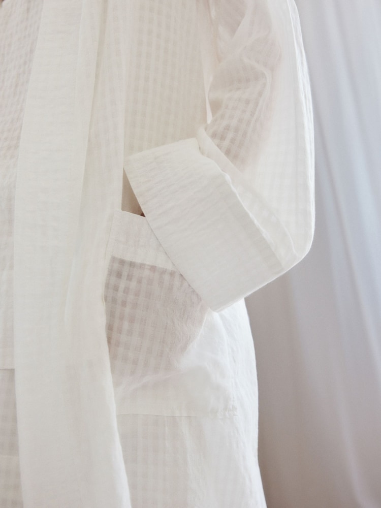 White 100% Cotton Gingham Lightweight Dressing Gown - Image 5 of 8