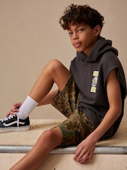 Camuflagem - Conjunto gráfico de moletom e joggers sem mangas (3a16anos) - Imagem 2 de 5