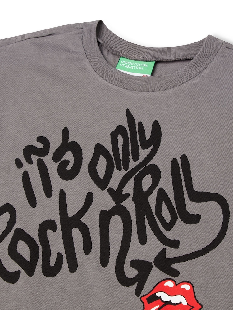 Benetton Grey Graphic Print 100% Cotton T-Shirt - Image 3 of 3 Benetton Grey Graphic Print 100% Cotton T-Shirt - Image 3 of 3
