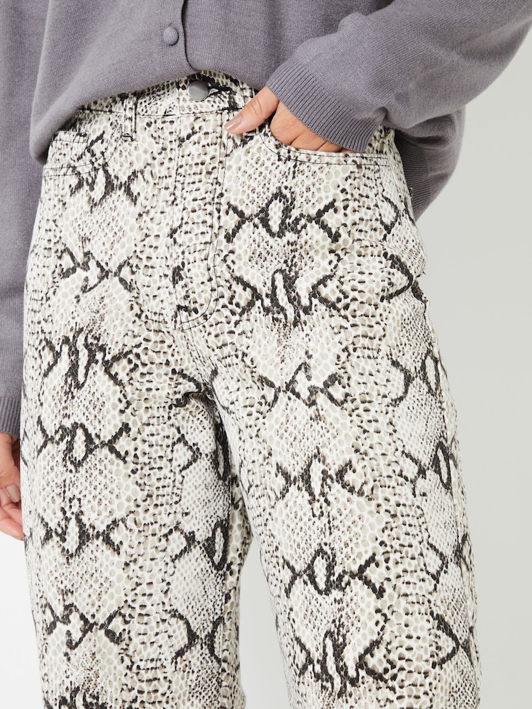 Threadbare Grey Snake Print Wide Leg 100% Cotton Jeans - Image 4 of 4